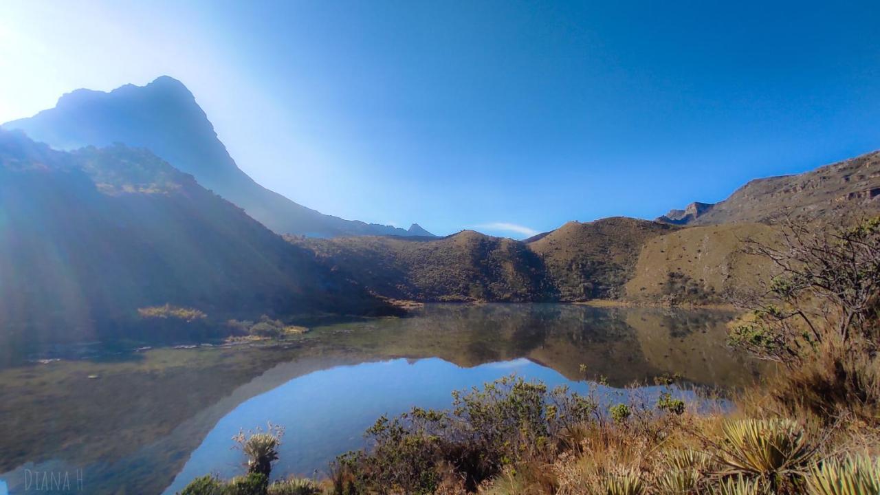 Hostal El Caminante El Cocuy Esterno foto
